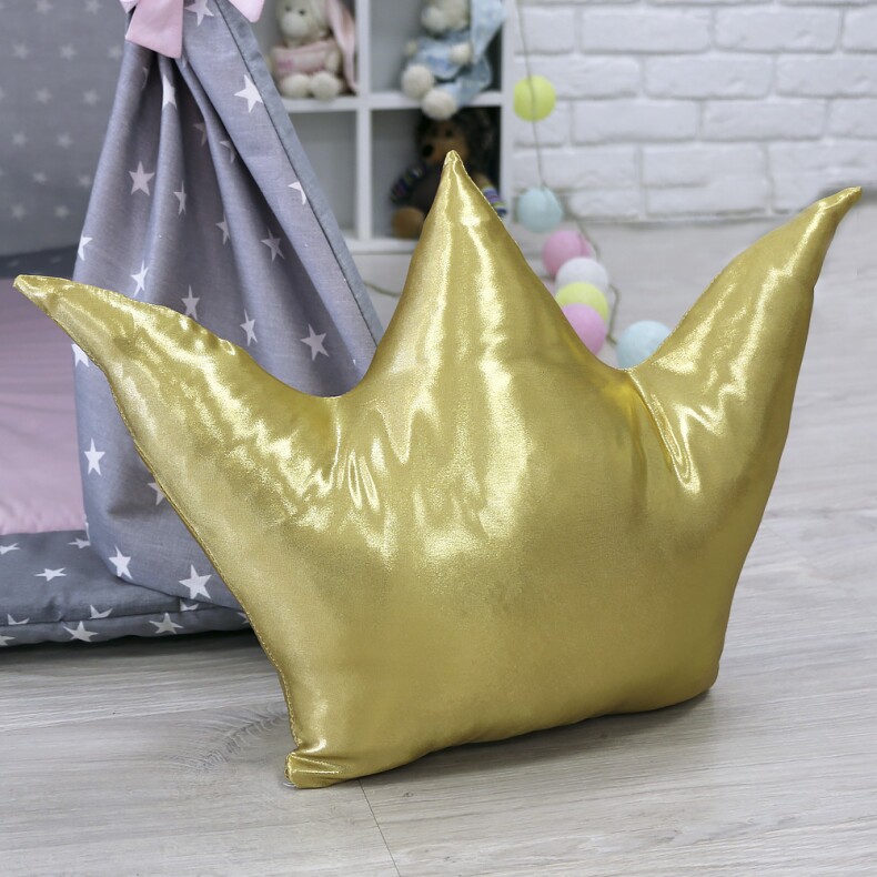 Подушка «Золотая корона»